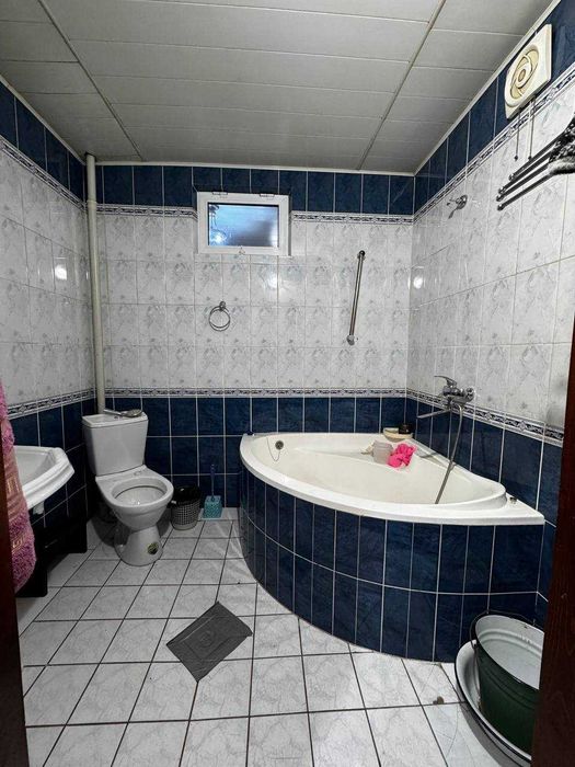 Квартира! 2/2/2 Чайхана "Пиала". Ул. Джаркурганская. 55м2. Косметика