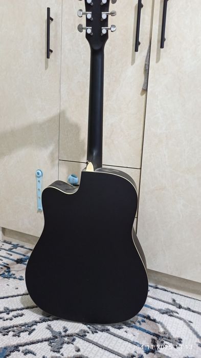 Гитара Joker 41", матовый чёрный цвет, отличное состояние!