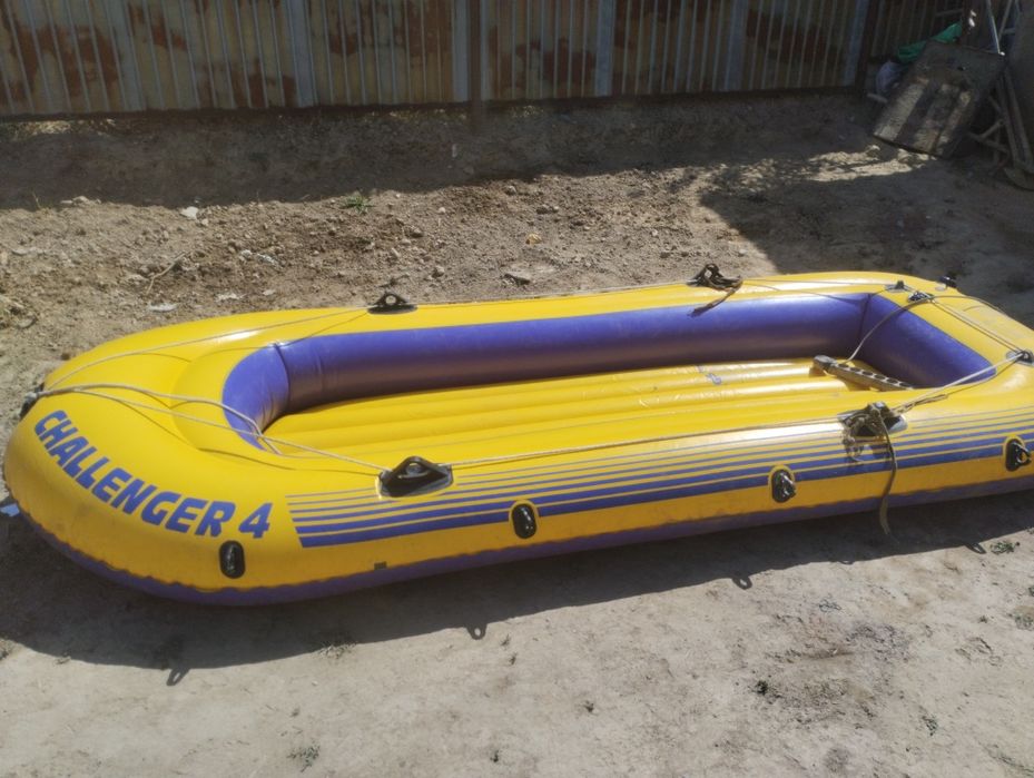 Лодка надувная состояние хорошее
