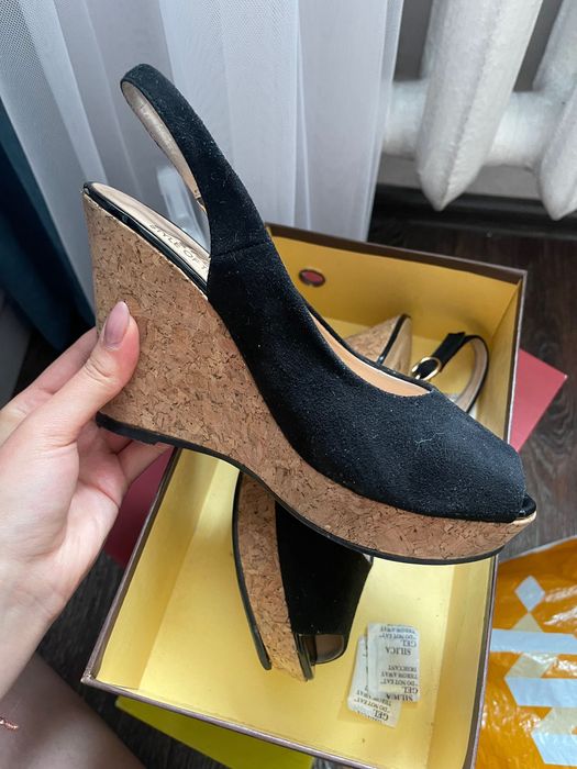 Обувь женская недорогая