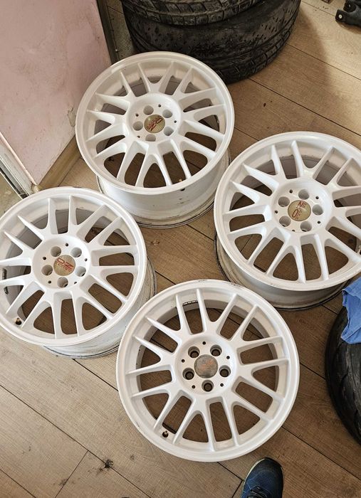 Джанти OZ Nova,17" 5x100 8J, ЕТ35, ц.отв. 57.1