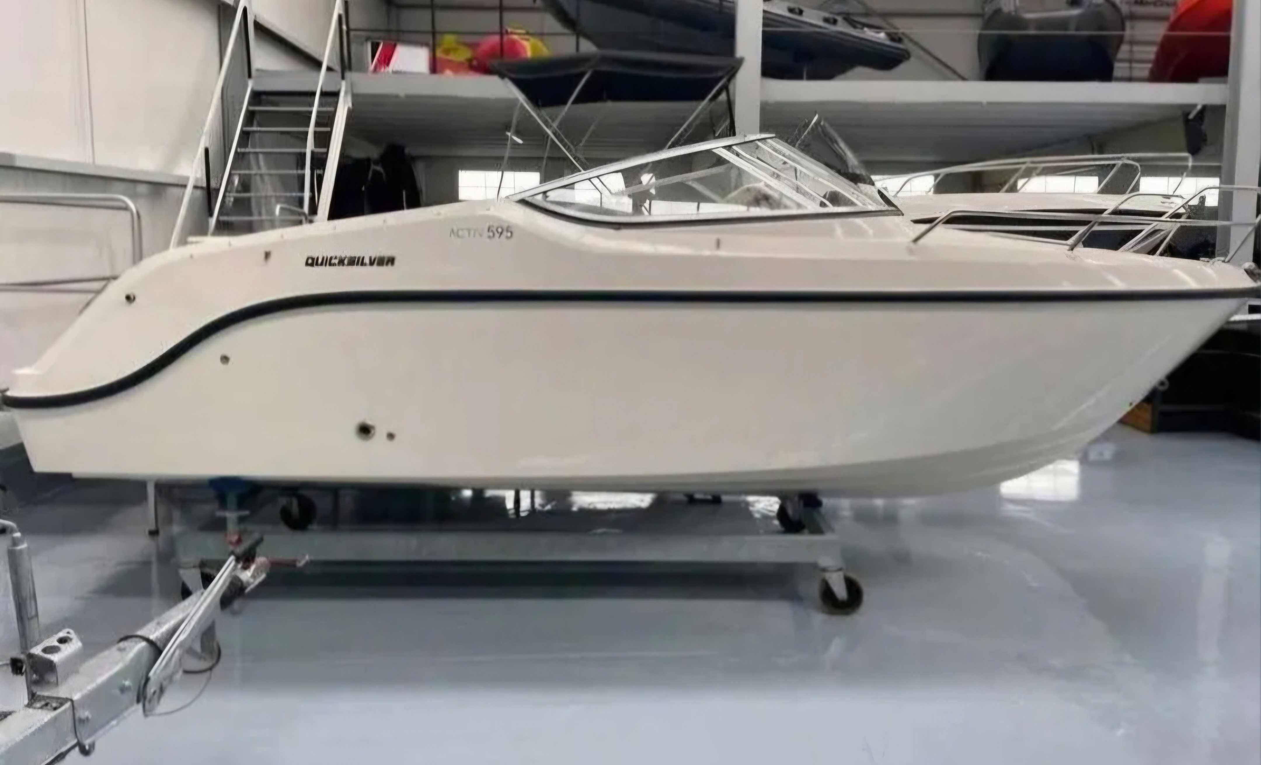 Barca Quicksilver 595