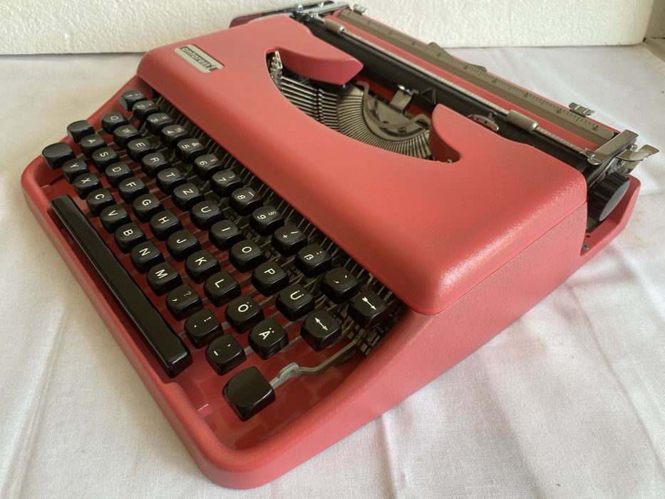 Masina de scris antares