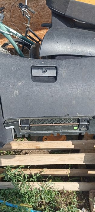 Vând piese E46 si E36