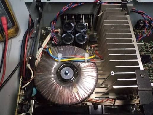 Denon PMA-320. Amplificator. Sunet analogic de vis. Ca nou. Preț fix !