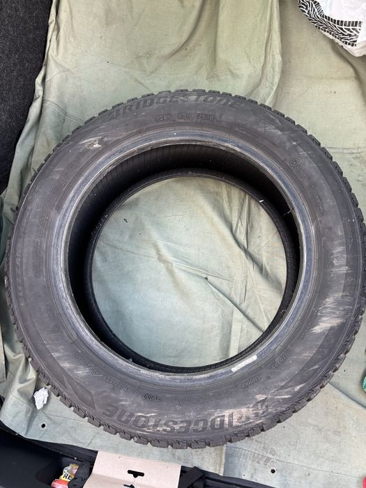 Зимни Гуми Vredestein и bridgestone