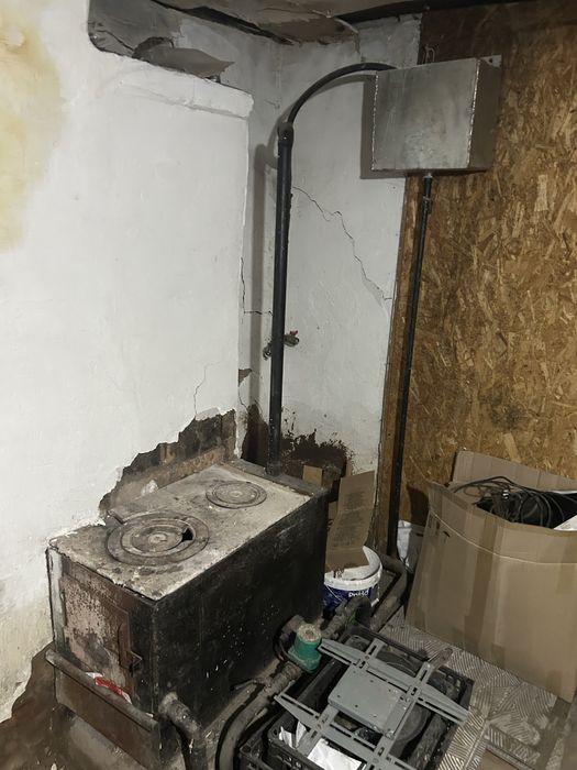 Продам печку в зорошем состоянии город астана район байконыр цена 30ты