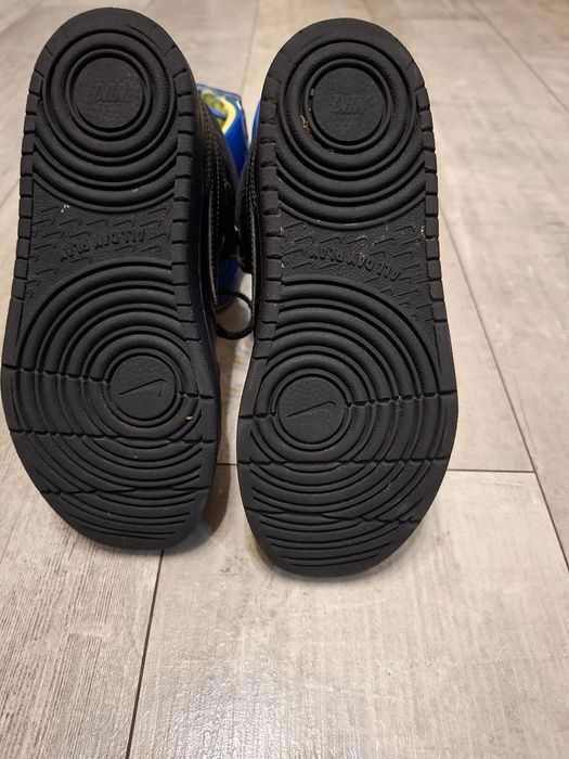 Маратонки NIKE и боти Ponki 33н