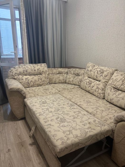 Продам диван и кресло