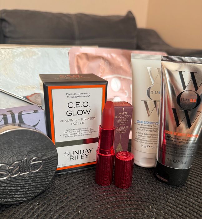 Лот козметика Charlotte Tilbury, WOW, MAC, Saie