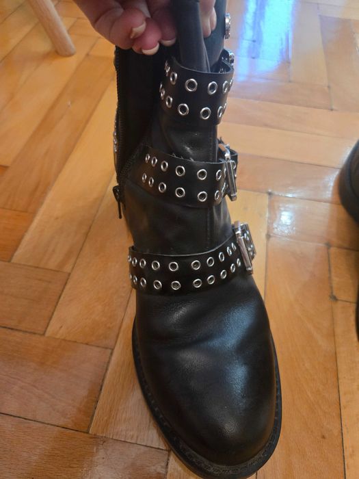 Дамски боти Guess