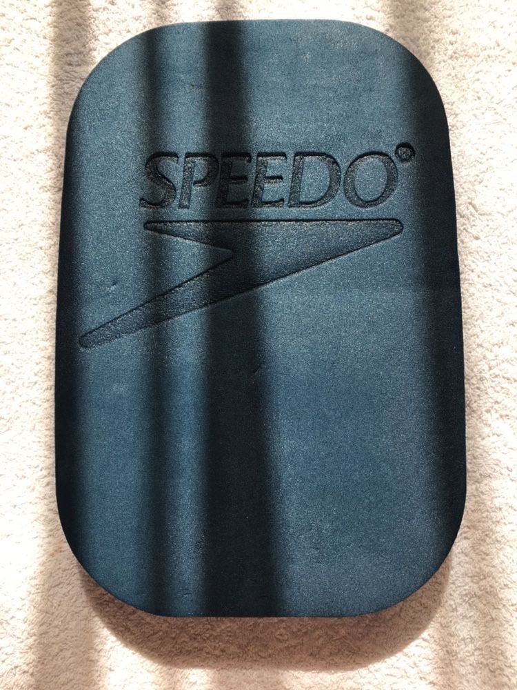 Аксессуары, инвентарь Speedo для плавания