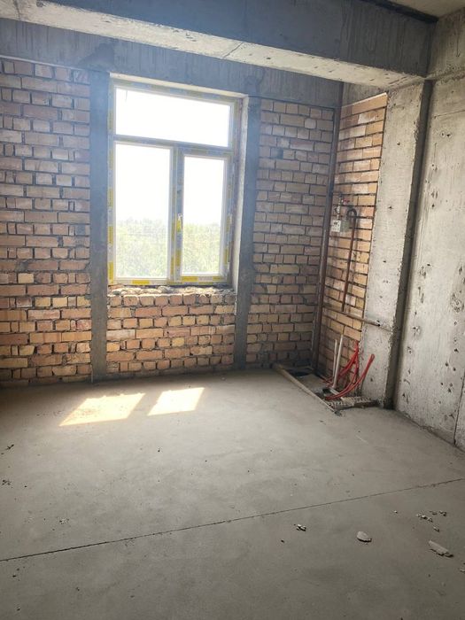 SROCHNO 2 xonali kvartira sotiladi, Karvon bozor