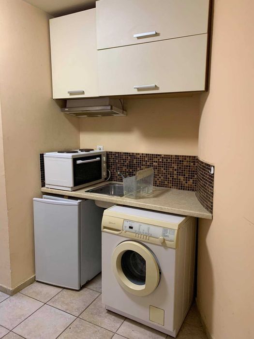 Дава се под наем Едностаен апартамент в Бургас, Възраждане - 35 кв.м за 153 € - Снимка #4