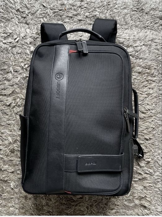 Rucsac de oras negru Ubisoft