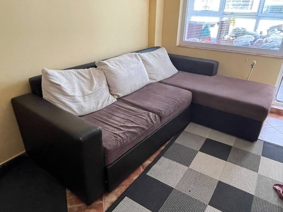 Продавам ъгълов диван