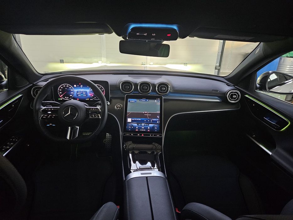 Vând  Mercedes C 300 - AMG - Mild hybrid