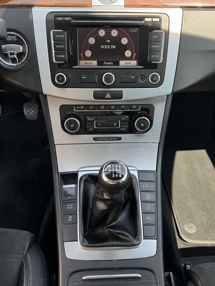 Vw Passat CC R-Line // 2011 // 2.0 140 Cp // Distronic // Xenon