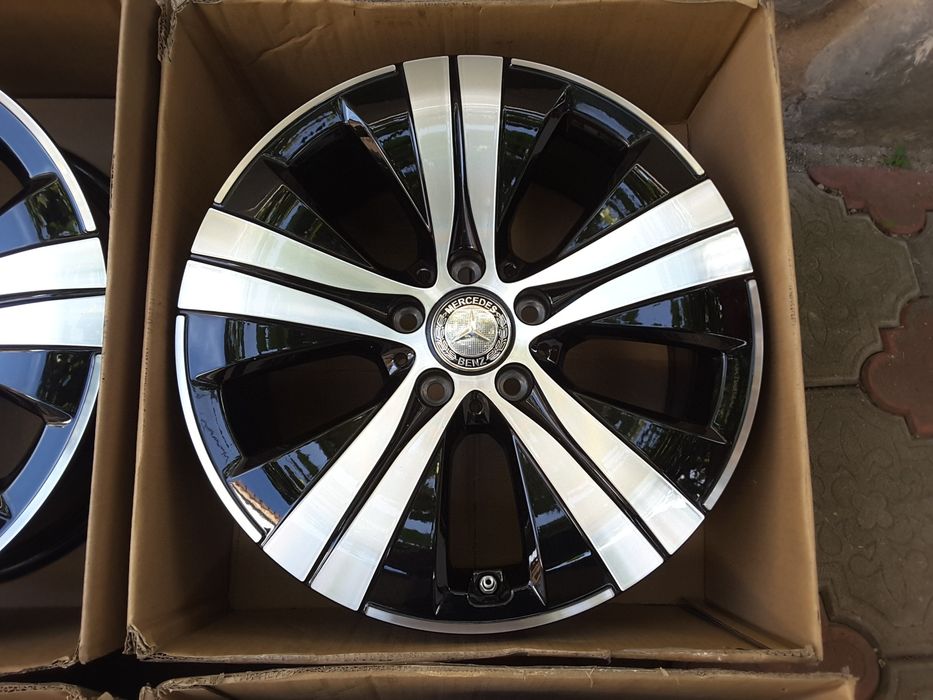jante aliaj 17; 5x112;originale Mercedes C,V class w206,CLA,Vito w447