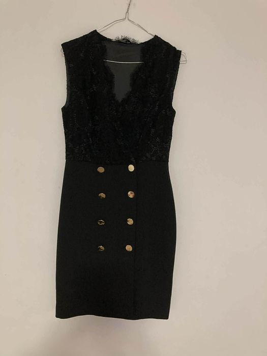 Vând rochie mărimea s