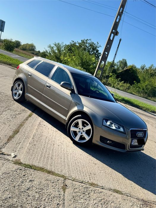 Audi A3  2010 1.8tfsi 160 cp E5
