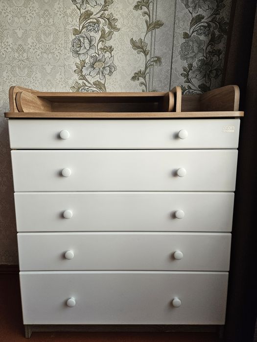 Продам пеленальный комод