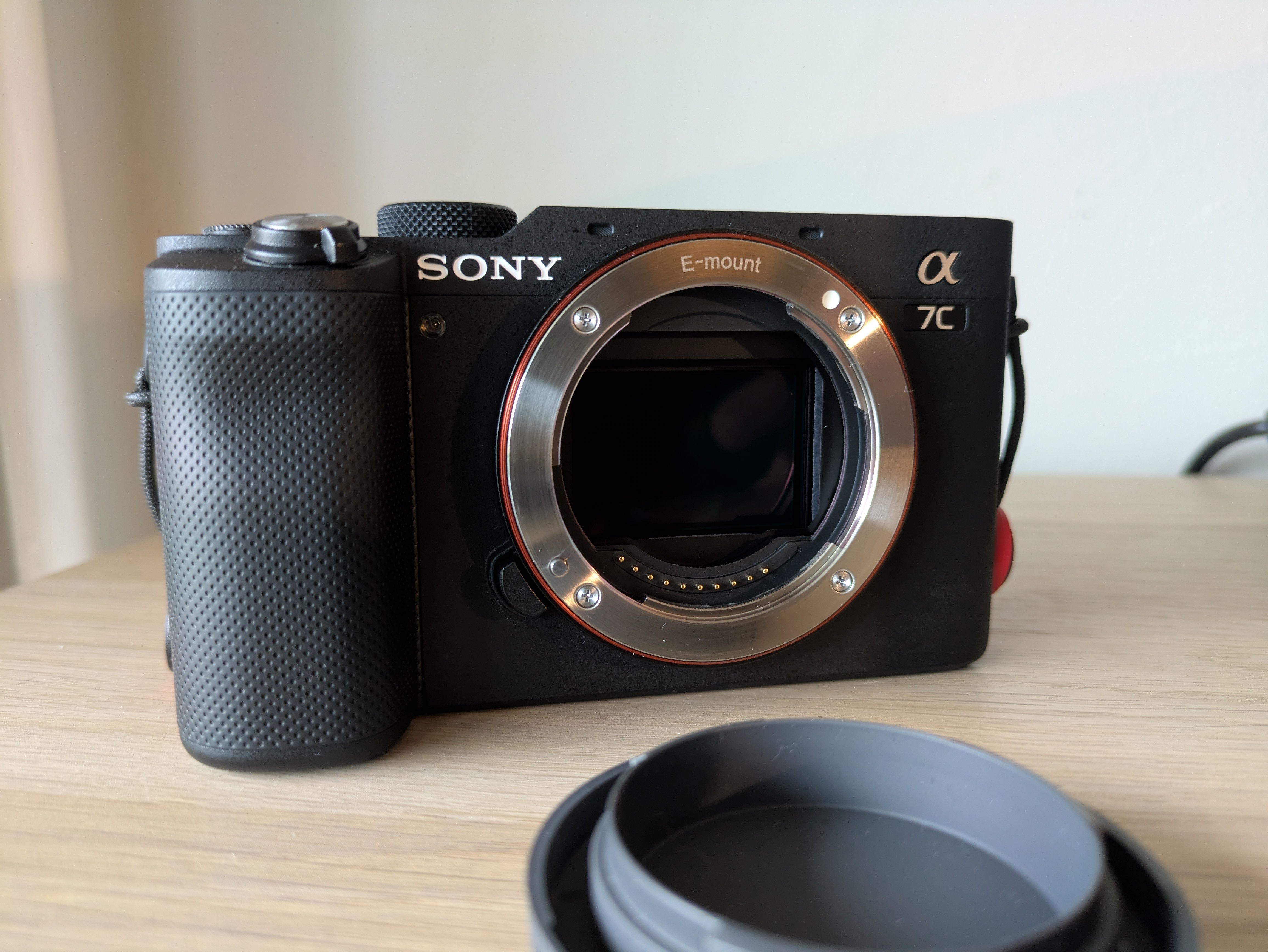 Full Frame Sony A7C 24.2 MP + ZEISS 55mm f/1.8 ZA с 3г. гаранция