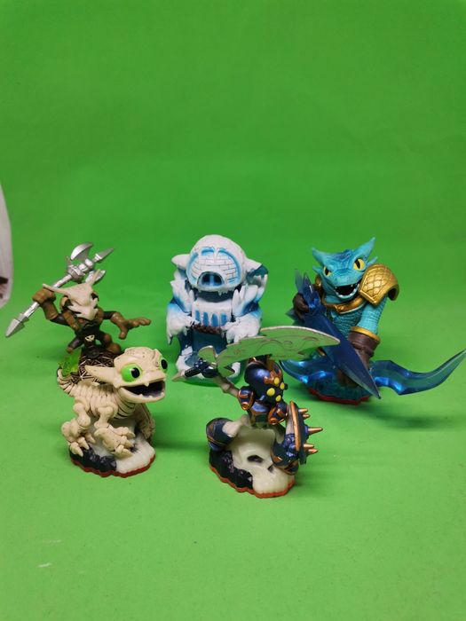 Figurine și joc Skylander și portalul interactiv ptr Xbox