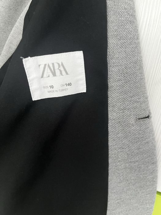 Цял детски костюм ZARA