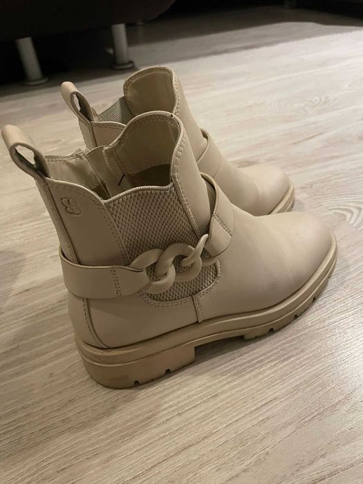Botine albe-crem nr. 36