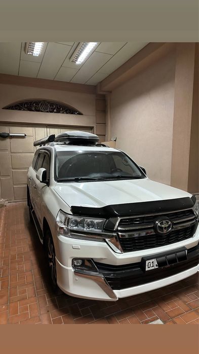 Продаётся Toyota Land Crusier 200
