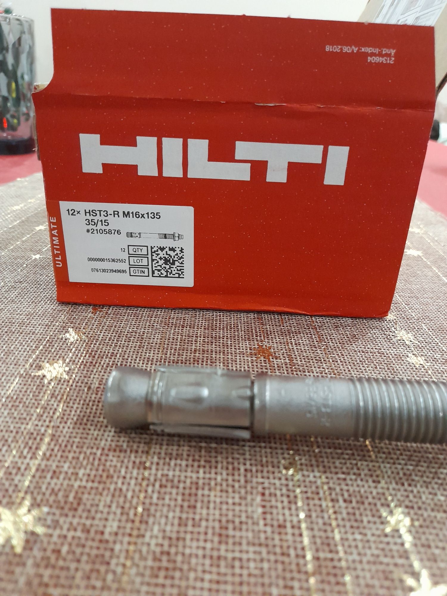 Анкерни Болтове  HILTI