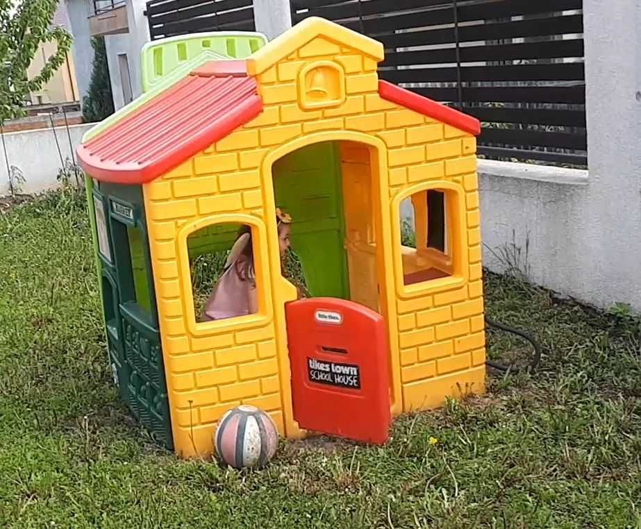 Casuta pentru copii Little Tikes, Evergreen (18 luni-6 ani)