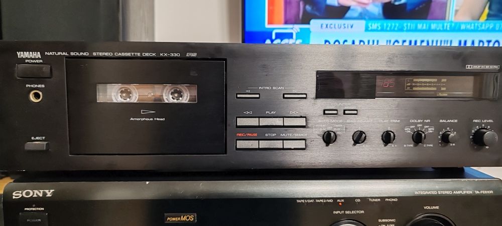 Casetofon deck Yamaha KX 330