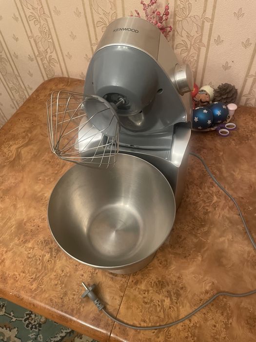 Кухонный комбайн Kenwood