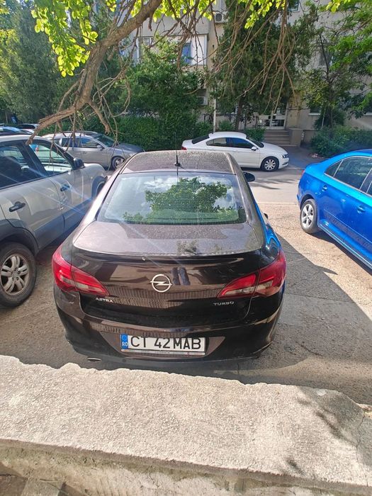 Opel Astra Opel Astra J. Notchback, 2015, benzina, automata