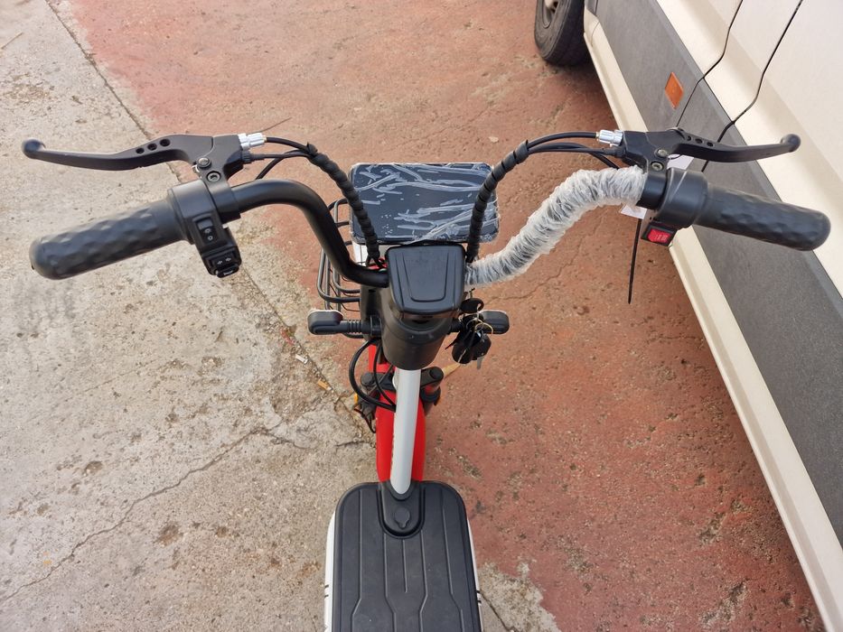 Scuter electric , moped , bicicleta electrica Cod 0010
