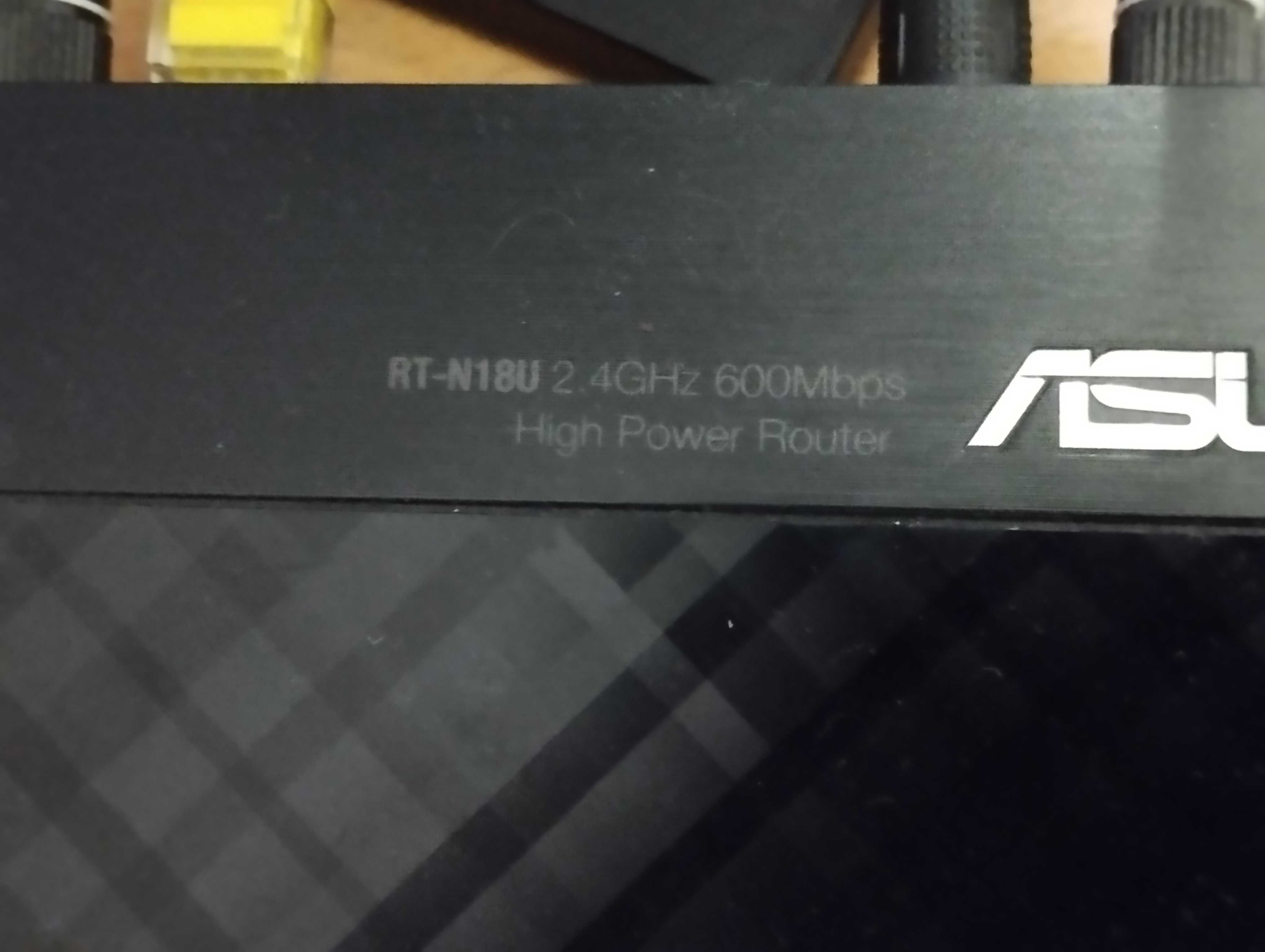 Router wireless Asus RT-N18U