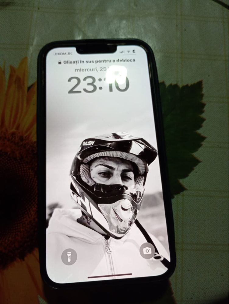 Iphone 13 -128 gb