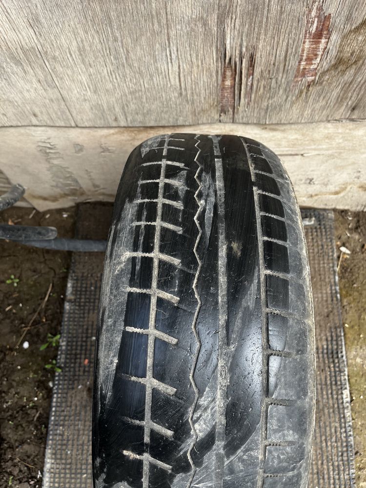 Шины Diamondback 215/60 R15. Как новый. Летний.