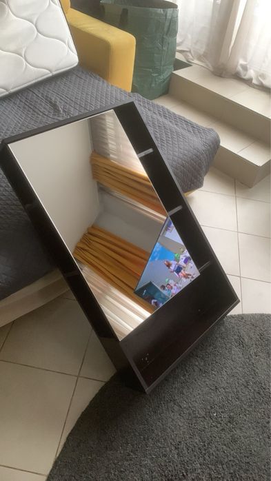 Продавам стене шкаф