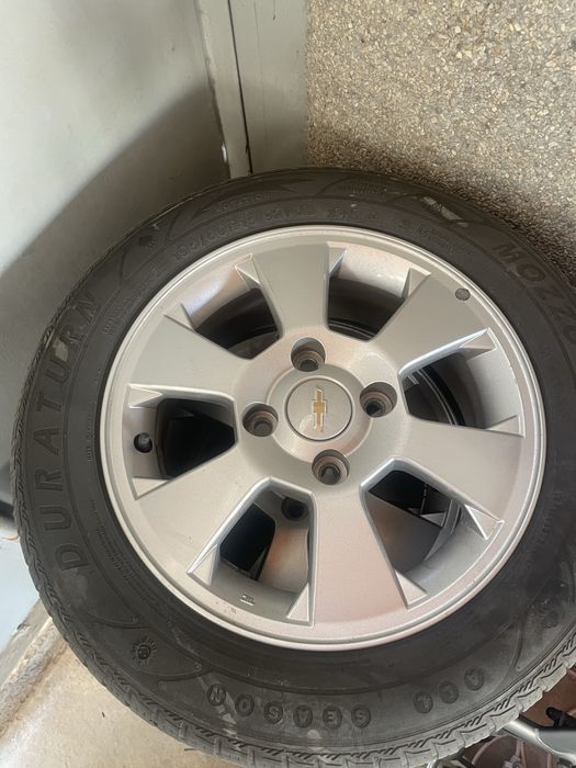 Продам заводские диски и шины от жентры
