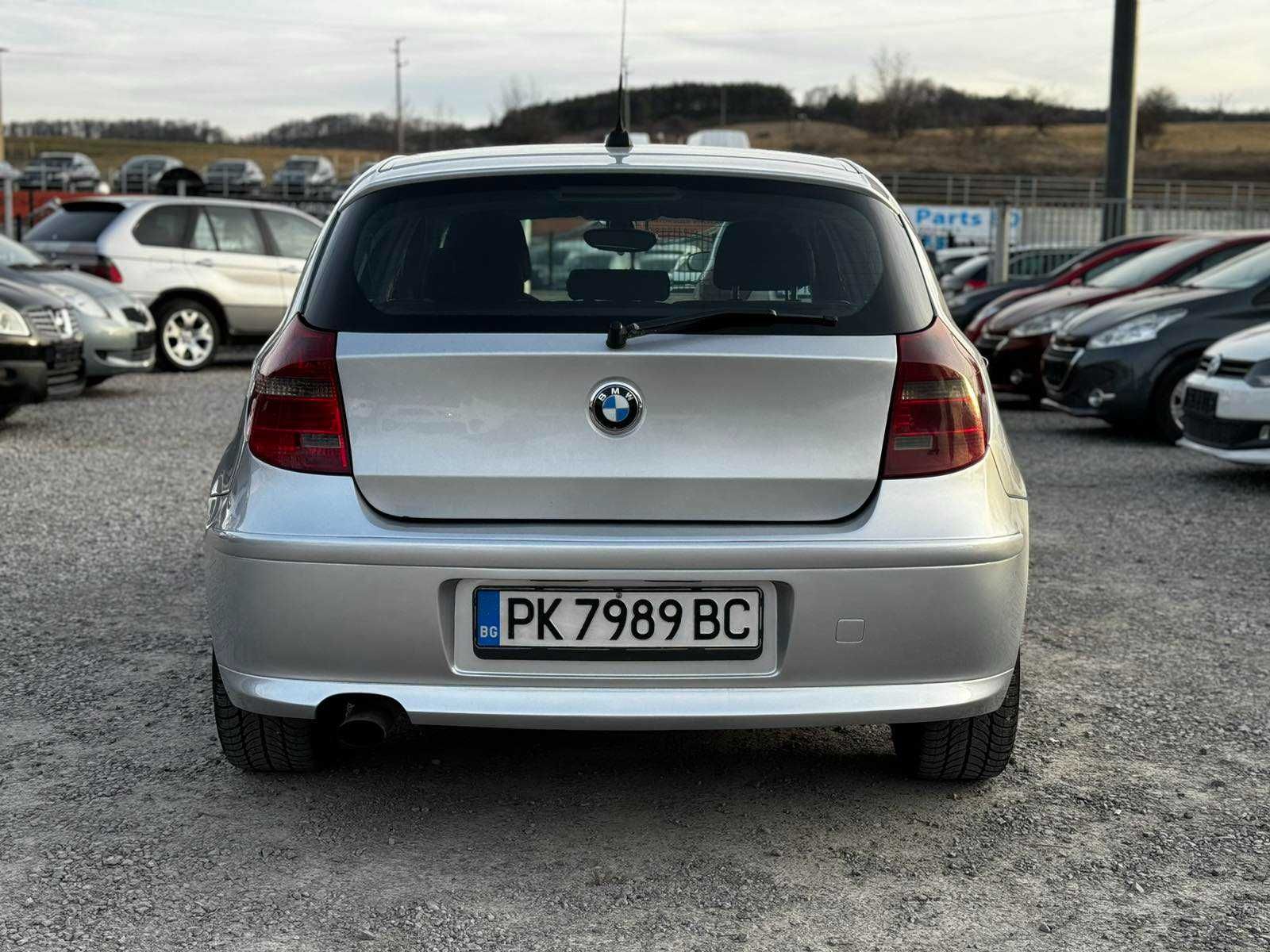 BMW 120 2D, Светло сив металик