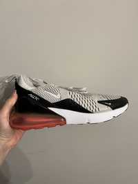 Nike Air Max 270 маратонки