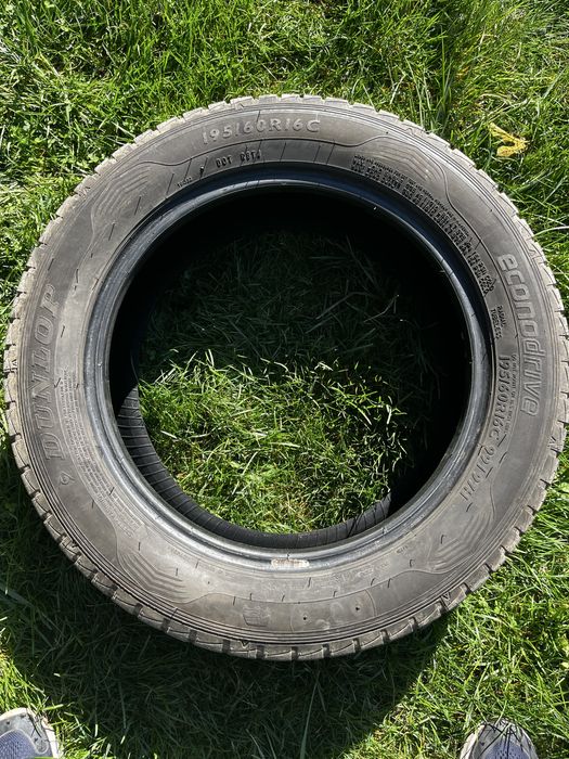 Бусови гуми Dunlop в добро състояние