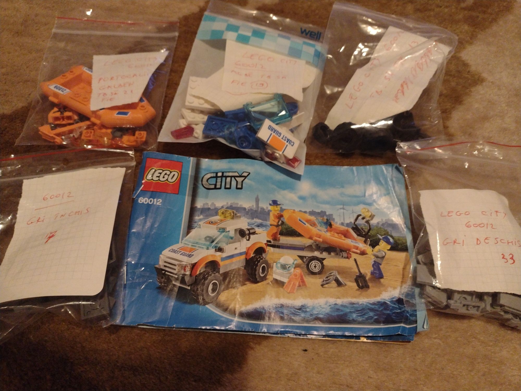 Lego City 60012, Mașină 4x4 și barcă de scafandri ( vedeți poze )