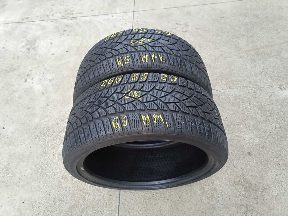 Doua anvelope de iarna 265 35 20 dunlop winter 3D profil 6,5 mm