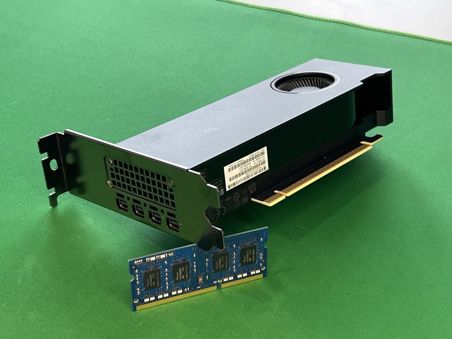 Placa video GeForce RTX A2000 12gb