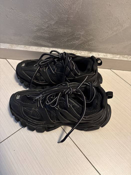 Обувки баленсиага 39 номер