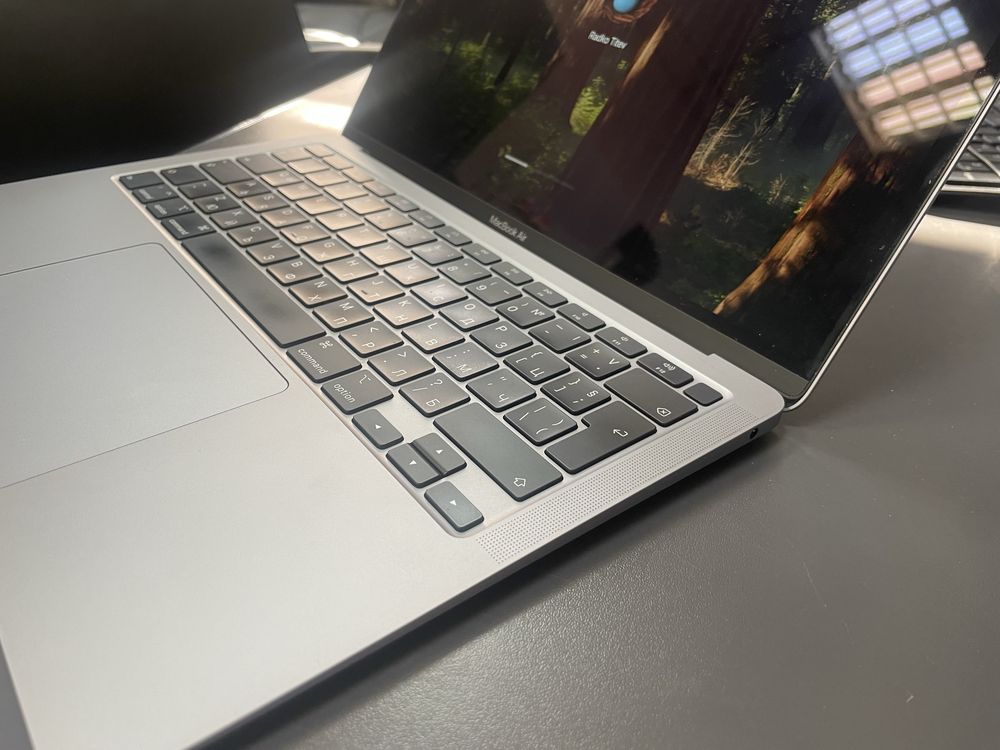 Macbook Air 2020 13”